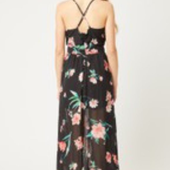 Black Floral Light Airy Maxi Dress - Picture 2 of 4